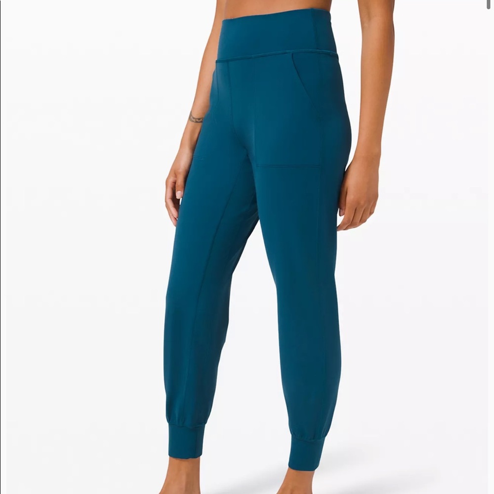 Lululemon Align Jogger 28”
